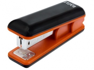 Zszywacz EAGLE IN TOUCH S5147 czarno-pomara�czowy 20 kartek